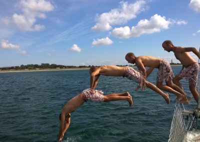 Zwischenstopp zum Baden auf der Rückreise mit der Bavaria 36 (Strynø-Travemünde) hier vor der Insel Fehmarn
